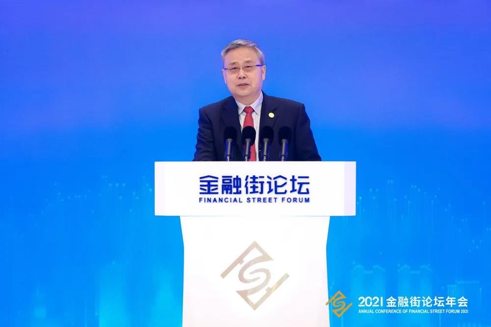 <b><font color='#333333'>银保监会郭树清：参与灾害风险管理，保险业应主动“跨前三步”，甚至“跨前</font></b>