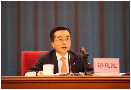 <b>从低效垄断到市场发挥决定性作用，缪建民称保险业已发生四大根本性转变，仍</b>