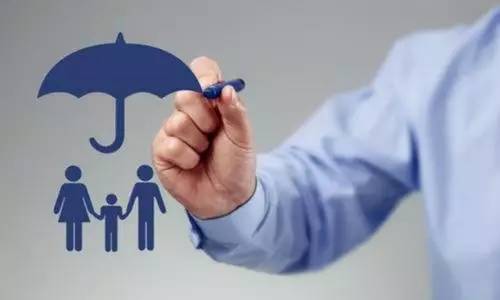 <b>“相互保”监管冲关未遂，变身网络互助重启新赛道</b>