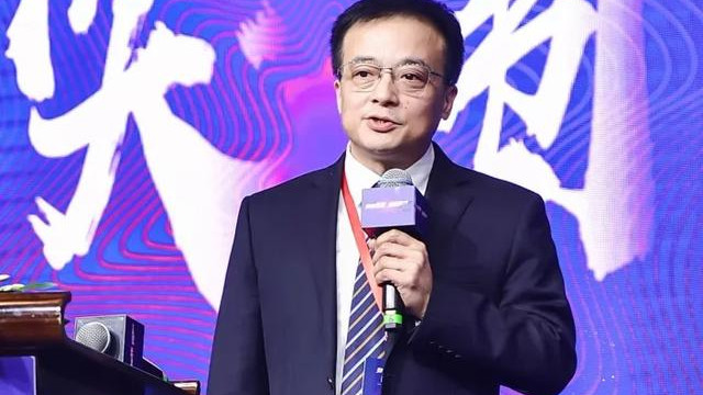 <b><font color='#333333'>红海厮杀还是蓝海浩瀚？人保华山三问健康险，支招专业公司突围</font></b>